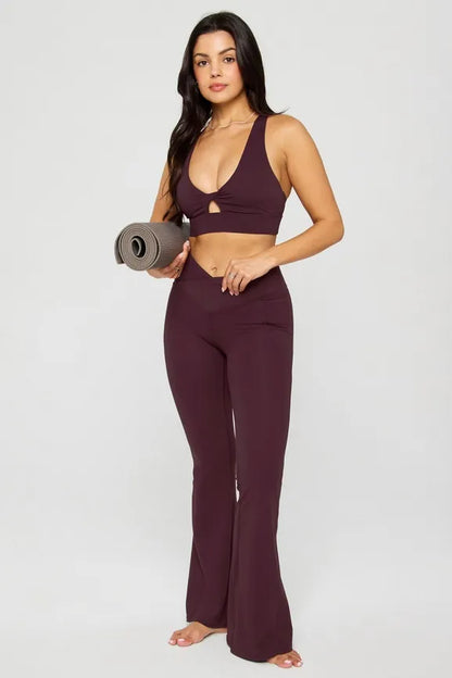 Oasis Twist Medium Impact Sports Bra