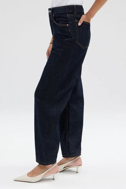 High Rise Barrel Jean