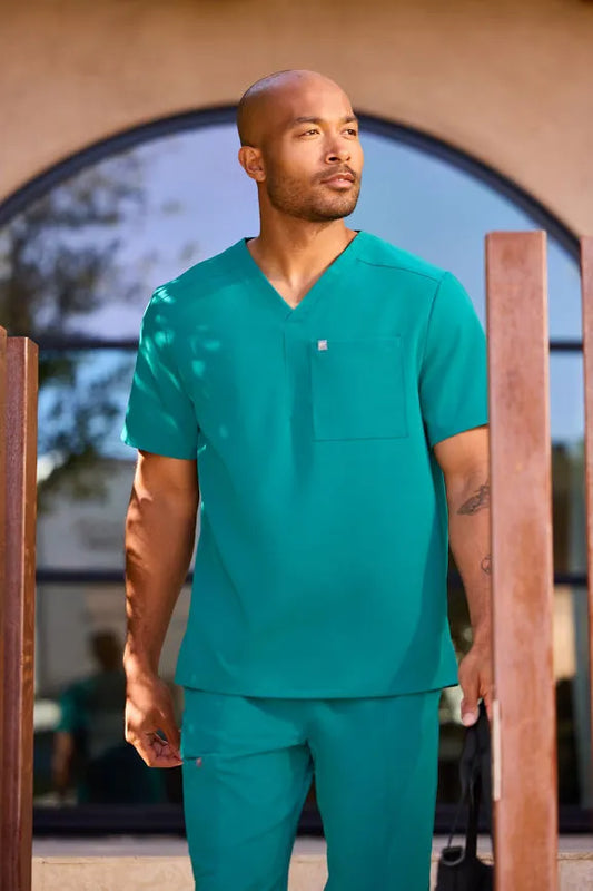 Helix 1-Pocket Scrub Top