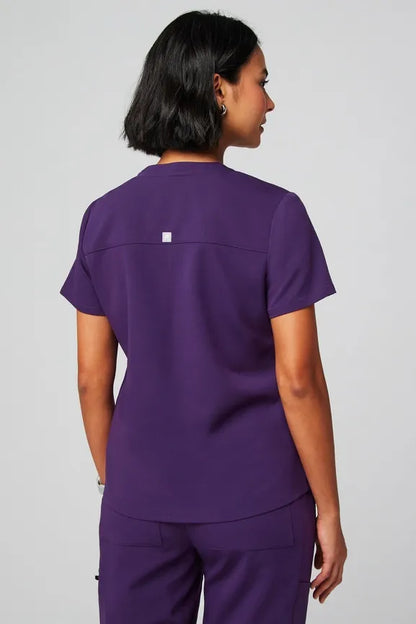 Method 2-Pocket Scrub Top